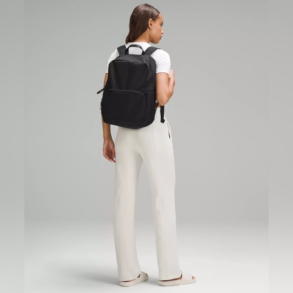 Lululemon Everywhere Backpack 22L Tech Canvas- Black/Black - Picture 1 of 9